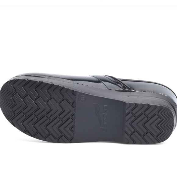 Dansko Clogs - Picture 5 of 9